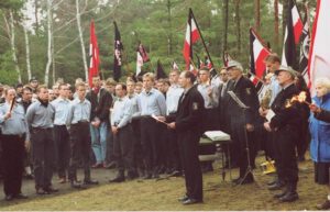 November 1990: Aufmarsch der Wiking-Jugend in Halbe. Foto: Paul Glaser