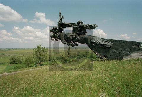 pre-c130a-8923_ukraine_reiterdenkmal.jpg